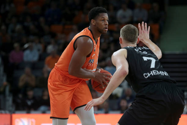 球迷们奉献 球迷们奉献