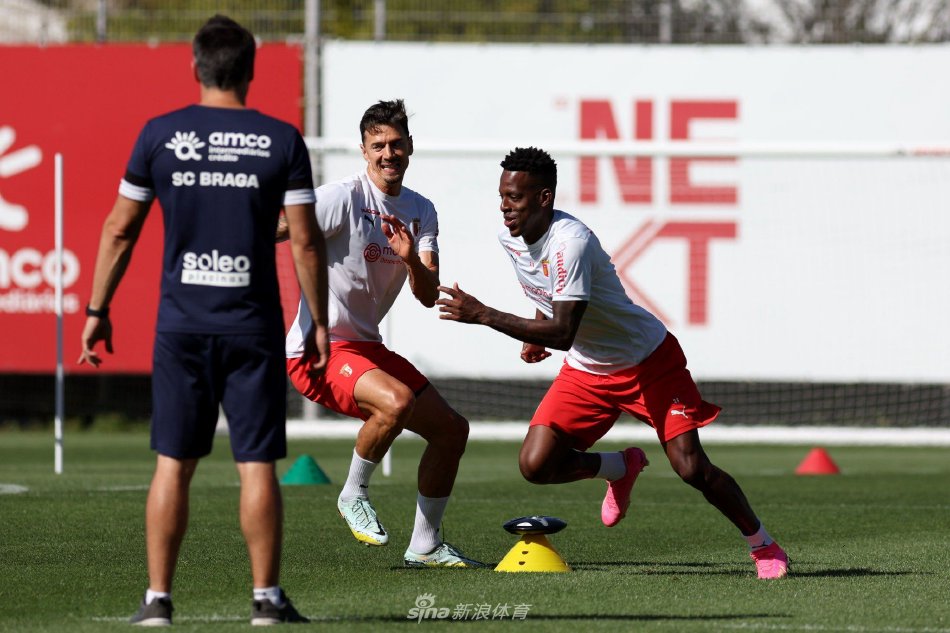 类关键词 类关键词