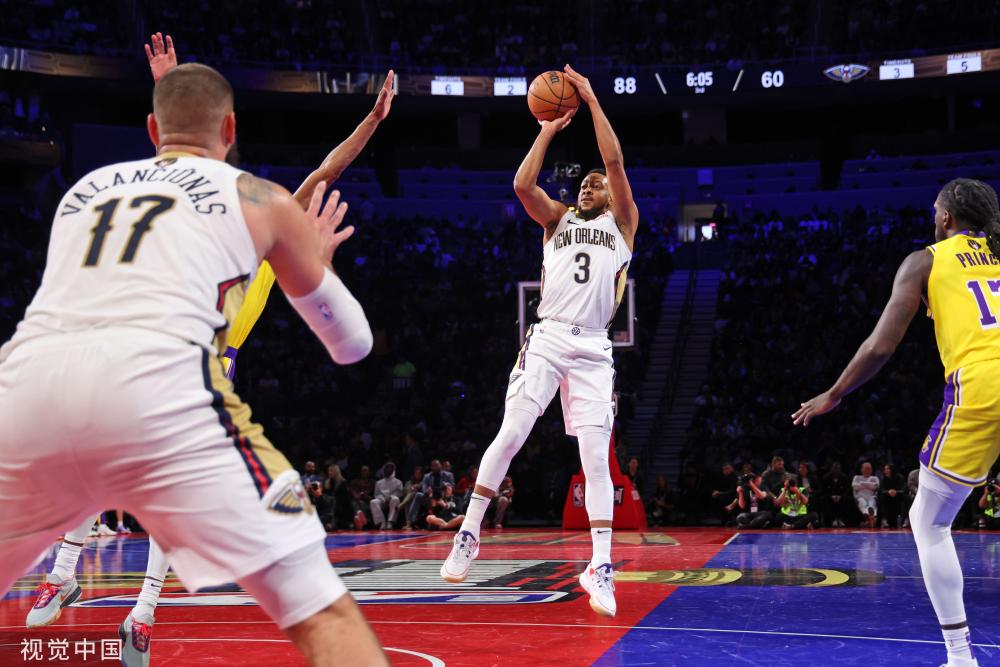 倍受鼓舞 倍受鼓舞