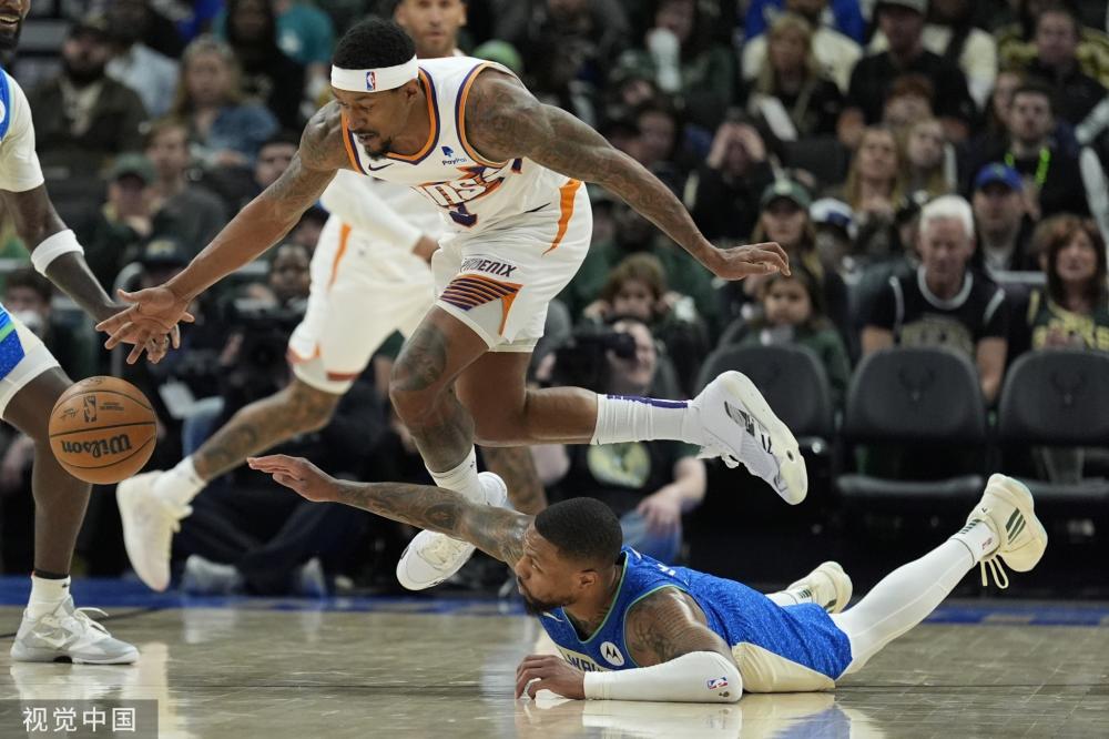 的激烈展开 的激烈展开