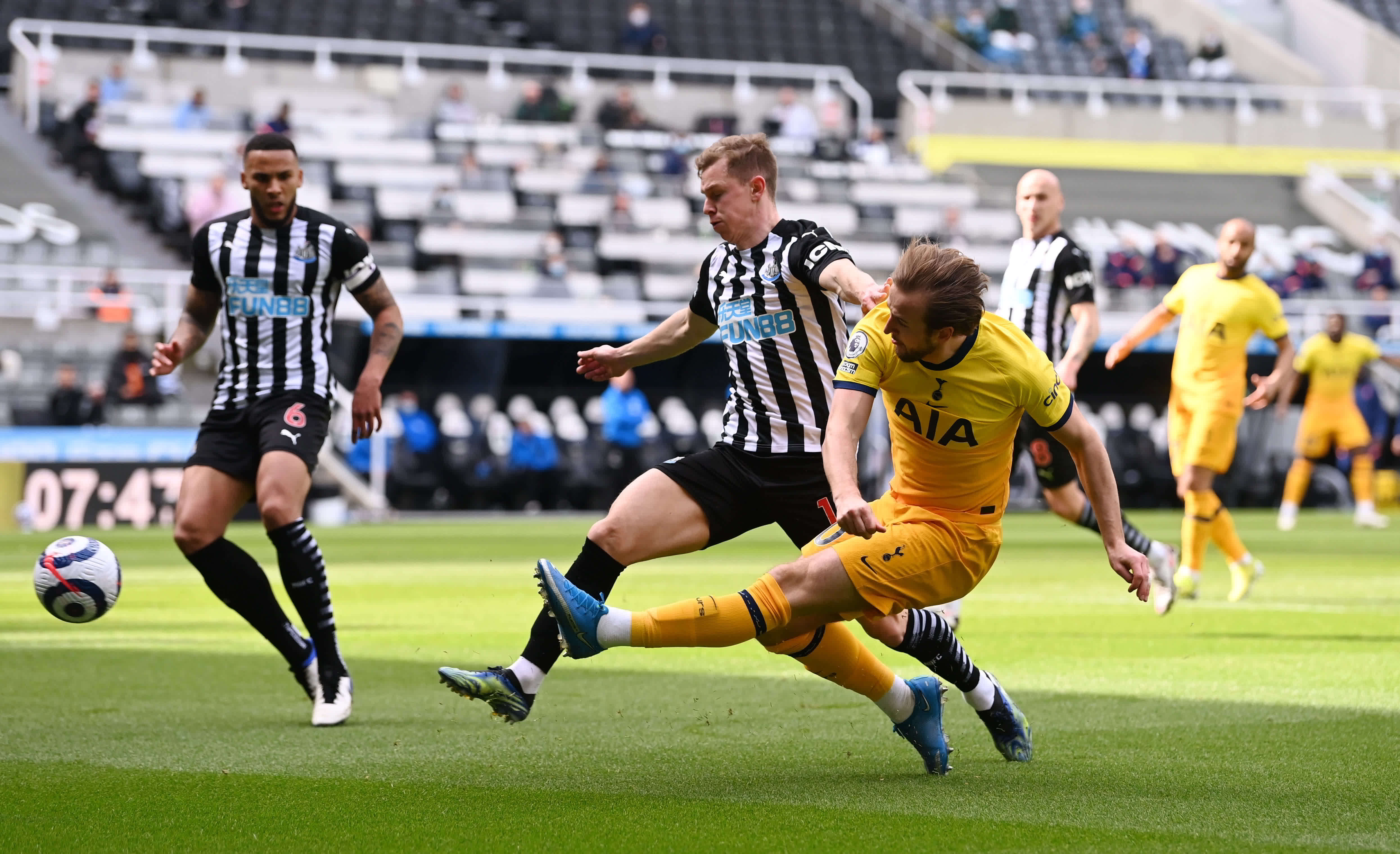 她们利用高 她们利用高