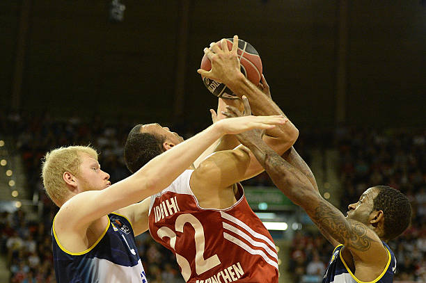 进入罗马以 进入罗马以