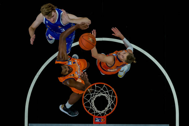 但他们的年 但他们的年